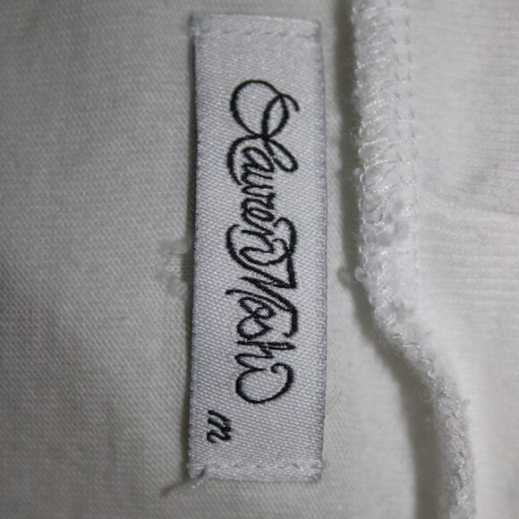 Lauren Moshi Sz M White Black Red CBGB Home Of Underground Rock 100% Cotton Top - Picture 12 of 16